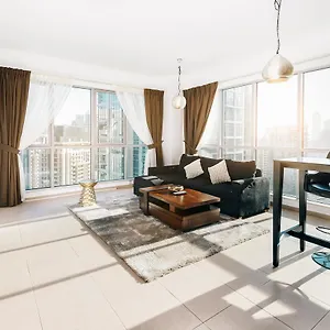 One Bedroom Fountain & Old Town View By Apartment
